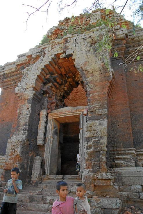 Angkor Borei 20